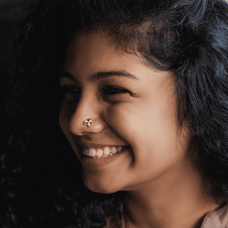 Athangudi 08 - Mookuthi - nose ornaments